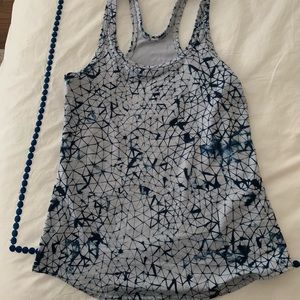 Lululemon tank studio racerbak